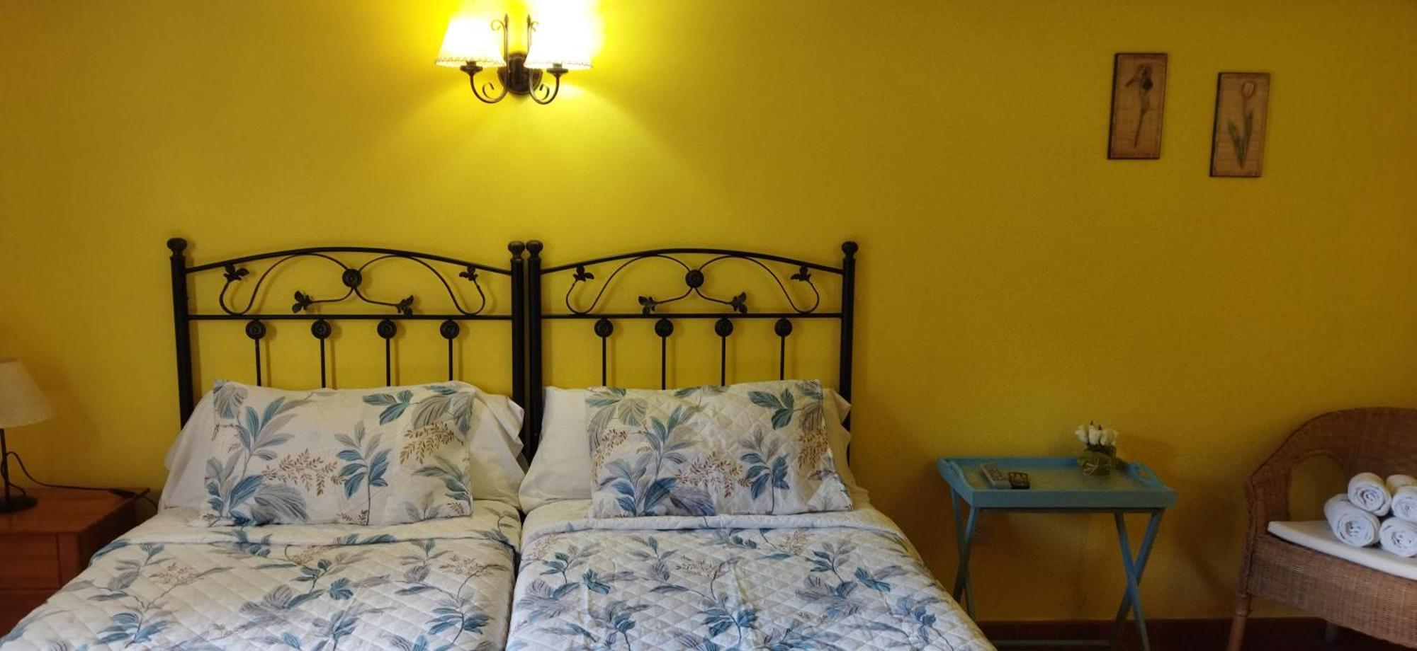 Apartamentos Caloca ภายนอก รูปภาพ